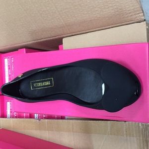 Ladies shoes called "Victoria Adames"